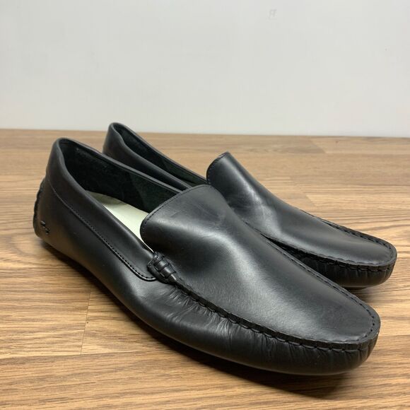 lacoste men's dress shoes Concours Tassle 7 Moccasin Driver Loafer Shoe - Navy - Mens An black vulcanised rubber midsole with the signature Lacoste logo embossed on the outstep of the heel in black and a black branded rubber undersole. Lacoste Men's T-Base Sneaker, Black